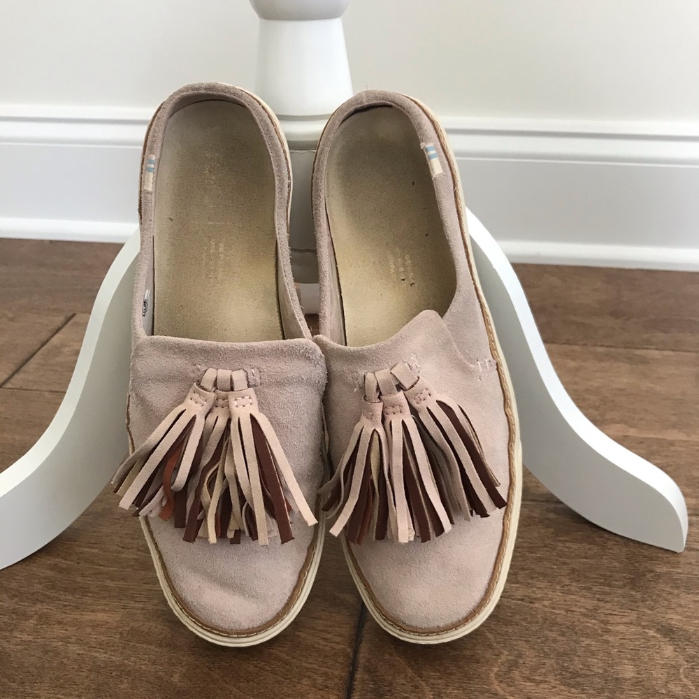 TOMS slip on shoes